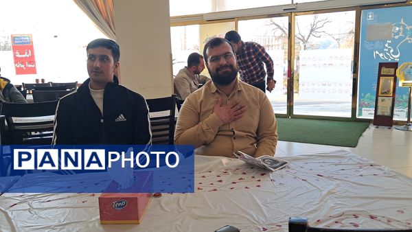 تجلیل از مربیان و معلمان پرورشی و خانواده شهدا در آشخانه