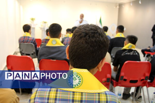 پیش اردوی ملی تشکیلات پیشتازان ویژه پسران در ناحیه یک ری