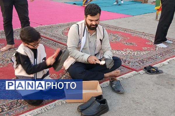 برپایی موکب "عشاق الحسین(ع) " سازمان دانش‌آموزی شهرستانهای تهران در مسیر زائران اربعین