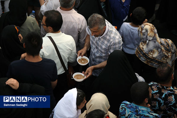 مهمونی ۱۰ کیلومتری غدیر در تهران    