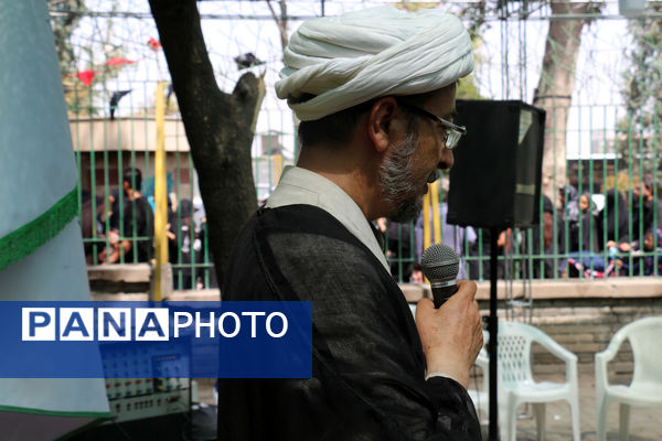 تلفیق فرهنگ، خدمت و نشاط در مسیر زائران رضوی