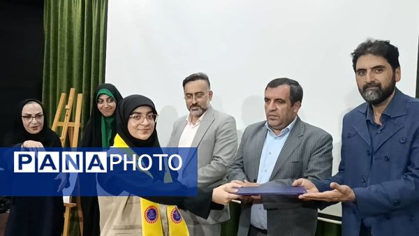 آیین اختتامیه طرح اوقات فراغت و جشن بیعت در کانون فرهنگی تربیتی رضوان محمودآباد