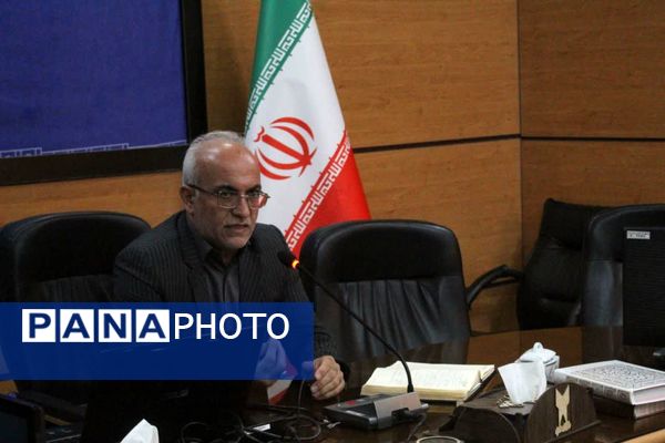 نشست خبری رئیس دانشگاه آزاد اسلامی یزد با اصحاب رسانه