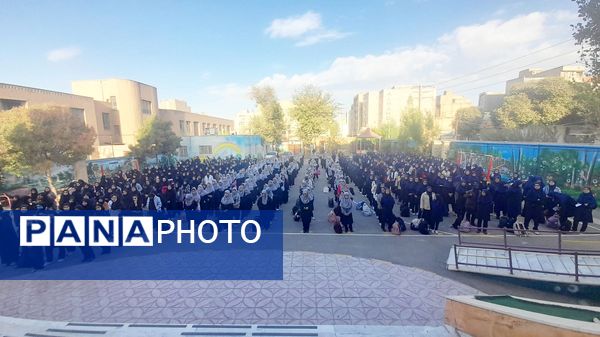 رأی‌گیری انجمن ورزشی در دبیرستان حضرت معصومه(س) ناحیه ۴ کرج 