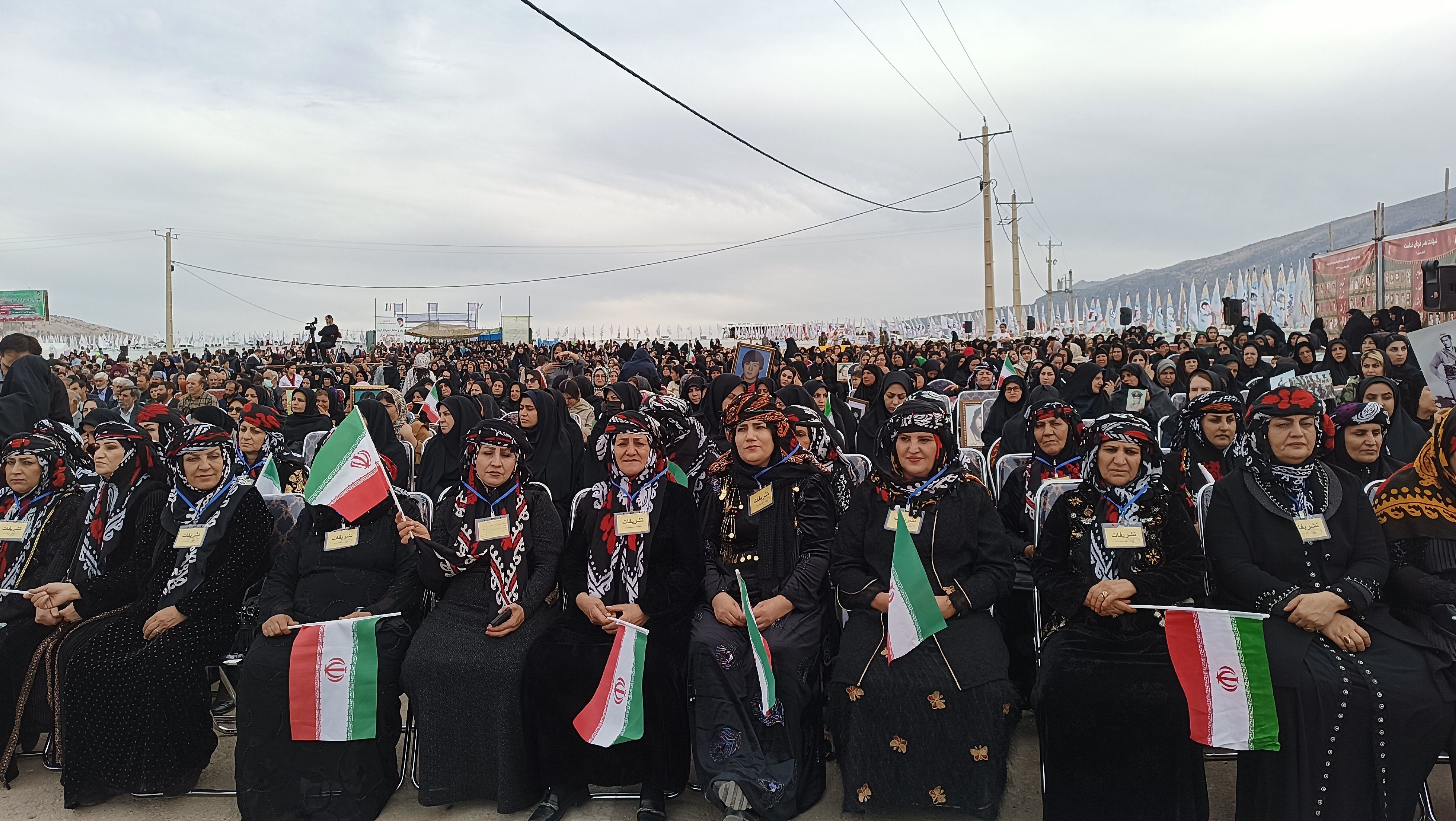 مراسم گرامیداشت شهدای ایل خزل 