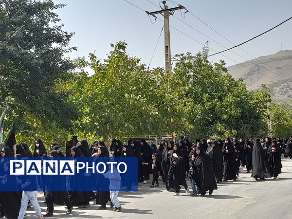 حضور حماسی مردم روستای مارکده در همایش جاماندگان اربعین حسینی