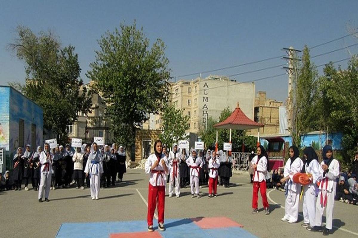 المپیاد ورزشی باعث علاقه‌ دانش‌آموزان به ورزش می‌شود