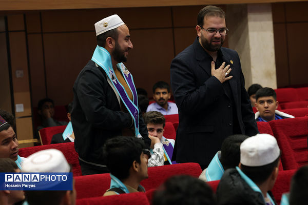 مراسم آموزش کاروان‌های عمره دانش‌آموزی به دانش‌آموزان عازم سرزمین وحی