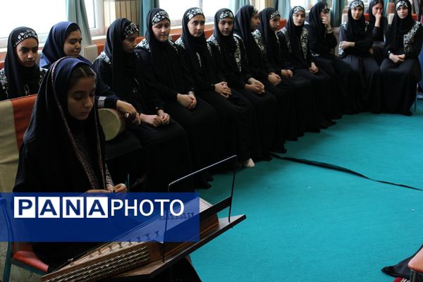 افتتاحیه مسابقات فرهنگی‌هنری «امید فردا» در مدرسه شاهد منتصرین ورامین