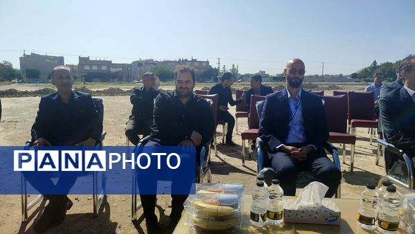 آیین کلنگ زنی آموزشگاه جعفر برزگر ناحیه یک مشهد