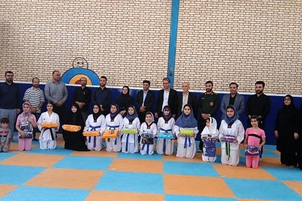 افتتاح سالن ورزشی دبستان دخترانه امام رضا (ع) شهرک فرهنگیان نظرآباد