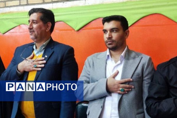 همایش یاوران انقلاب در پیشوا با حضور مسئولان آموزش و پرورش