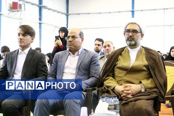 آیین زنگ مهر و مقاومت در مهریز