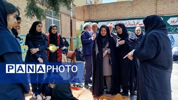 کارگاه آموزش پخت ماهی و شیلات در دبیرستان حجاب ناحیه 2 تبریز