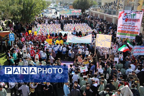 تجلی اقتدار مردم بهارستان در راهپیمایی ۱۳ آبان