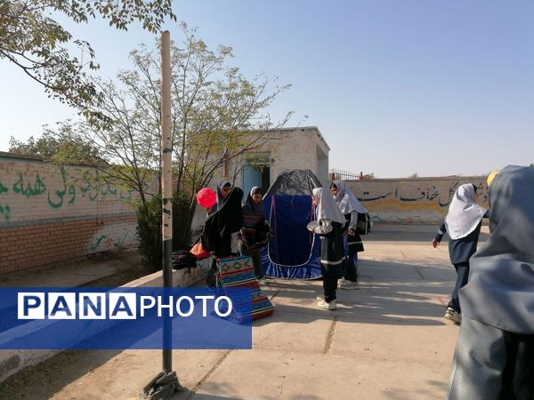 روز پر نشاط همزمان با هفته بهداشت روان در مدرسه تکتم خلیل آباد 