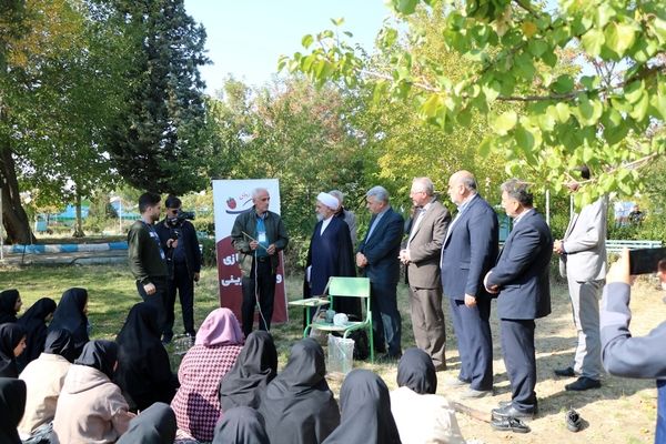 بازدید نماینده مجلس خبرگان رهبری از اردوی تمشک در آذربایجان غربی