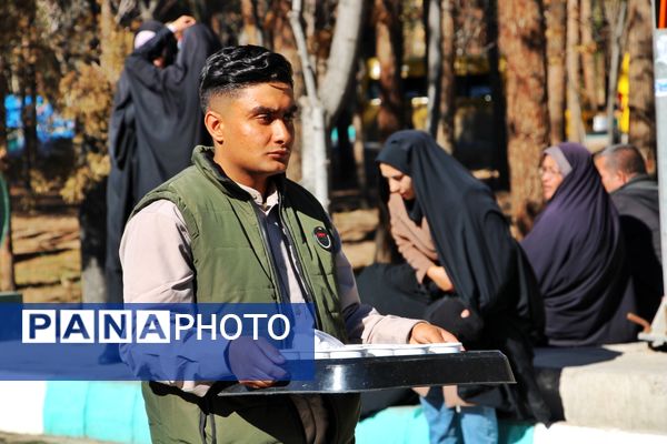 خدمت در مسیر «طریق‌الشهدا» در سالگرد حاج قاسم