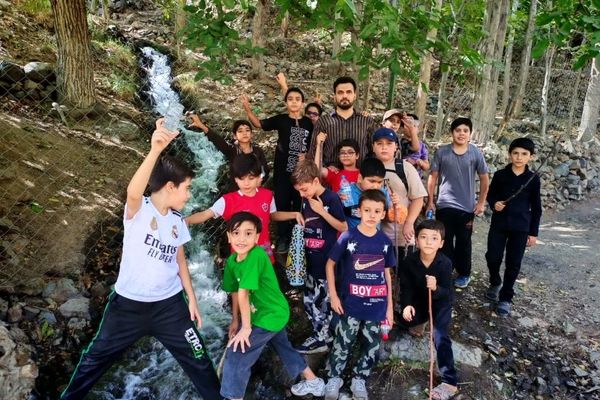برگزاری اردوی فرهنگی تفریحی قرآن‌آموزان مسجد امام محمدباقر(ع) راوند در روستای مرق