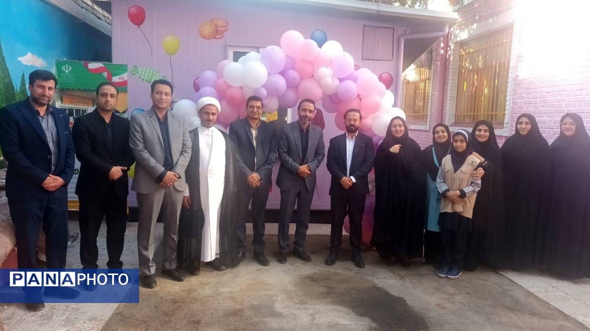 هفته پیوند اولیا و مربیان در دبستان دخترانه ساره