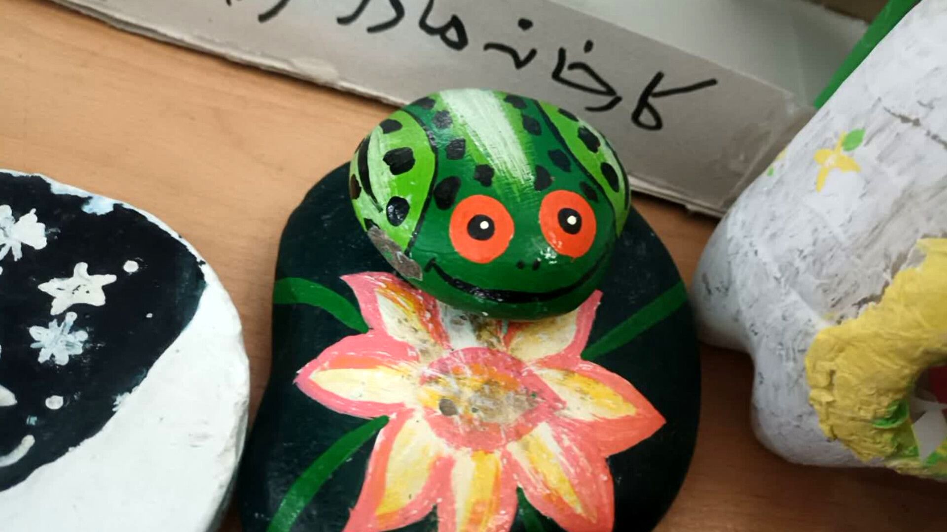 درخشش خلاقیت و همدلی دانش‌آموزان در «هفته‌ ماها» دبستان حضرت رقیه (س)