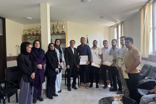 تجلیل از مربیان فعال ووشو در بروجرد