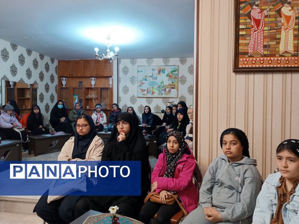  آخرین جلسه آموزش تکمیلی خبرنگاری دانش آموزان ناحیه ۳