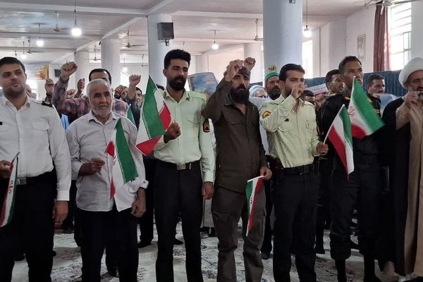 حضور پرشور مردم در آیین‌های ملی و مذهبی مروست