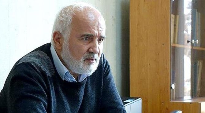 احمد توکلی درگذشت