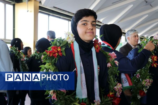 مراسم استقبال از تیم ملی فوتبال بانوان ایران در مشهد 