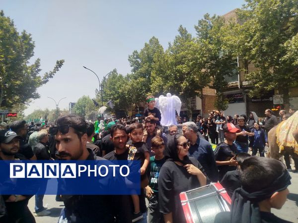 عزاداری روز عاشورا در کاشمر 