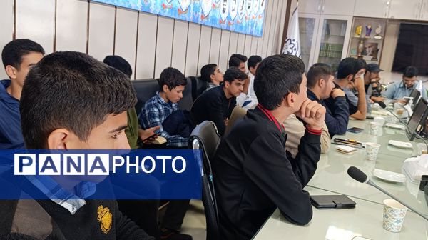 فرماندهان واحدهای حوزه مقاومت بسیج ۷ دانش‌آموزی مشهد مقدس به خط شدند