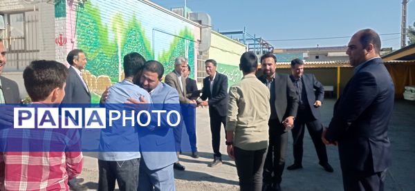 بازدید رئیس اداره استعدادهای درخشان استان خراسان رضوی از مدارس سمپاد کاشمر