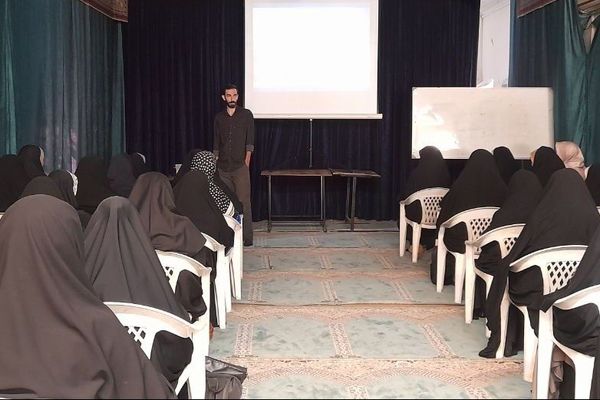 وبینار هوش مصنوعی در انجمن اسلامی، دانش‌آموزان را به دنیای فناوری آینده متصل کرد