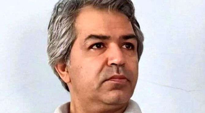 اکبر منتجبی از وزیر ارشاد حکم گرفت