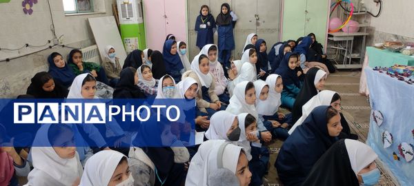 جشن ولادت حضرت فاطمه زهرا (س) و روز مادر در دبستان شهید احمد خاقانی شهرستان شیروان