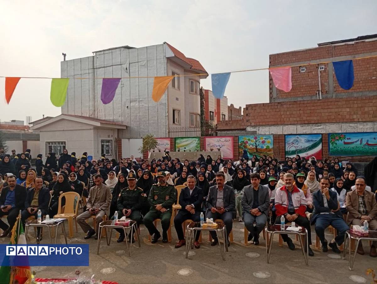 گرامیداشت هفته پدافند غیر عامل در قائمشهر