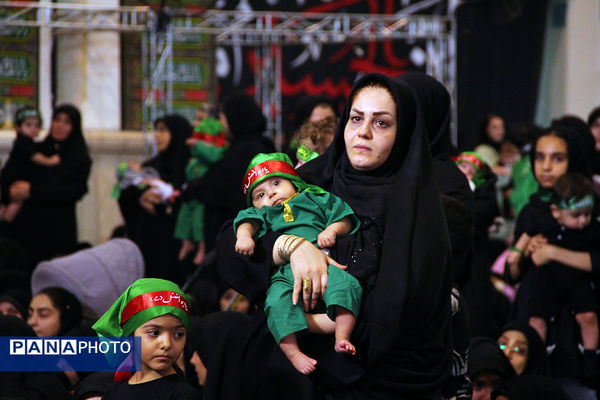 اجتماع بزرگ شیرخوارگان حسینی در تهران 