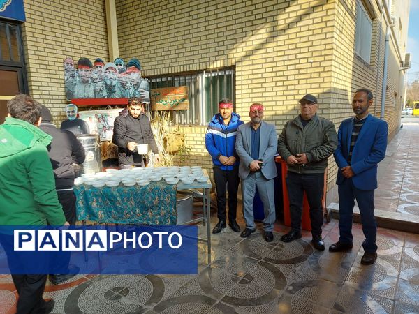 پسران حاج قاسم سلیمانی در گلزار شهدا ملارد یاد او و شهدا را گرامی داشتند