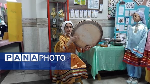 برگزاری جشنواره ایران شناسی در دبستان دخترانه شهدای ایران تایر