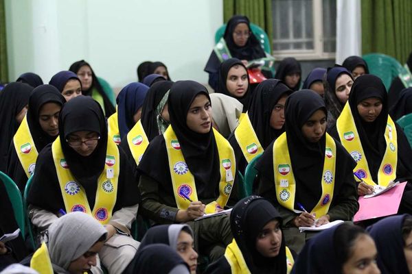پیش اردوی ملی تشکیلات پیشتازان دختر استان کرمان