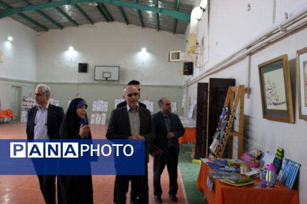 هنر دانشجو‌معلمان زینبیه پیشوا در قاب هفته فرهنگی‌هنری