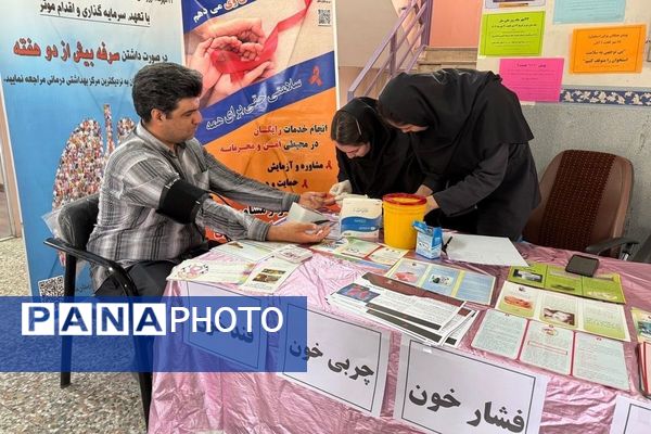 برگزاری نشست هماندیشی مراقبین سلامت با محوریت ارتقای سبک زندگی سالم در ملارد