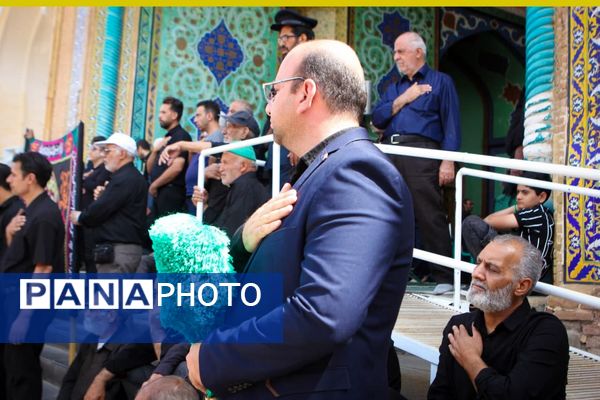 مراسم عاشورای حسینی در مشهد اردهال کاشان