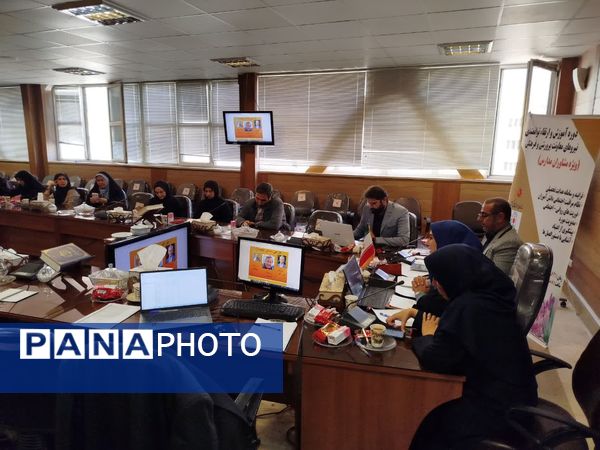 سومین کارگاه توانمند سازی مشاوران منتخب استان قزوین 
