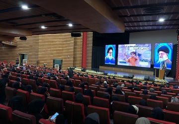 حضور ۵۰۰ نفر از فرهنگیان ناحیه دو شهرری در کارگاه توانمندسازی فضای مجازی در ایوان ری 