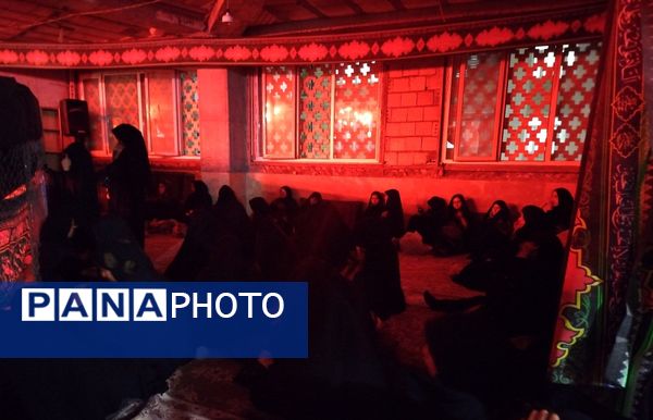 برگزاری مراسم شب سوم محرم به‌صورت باشکوه در مجمع انصارالحسین