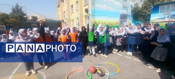  مسابقات ورزشی درون مدرسه‌ای به مناسبت هفته سلامت روان 