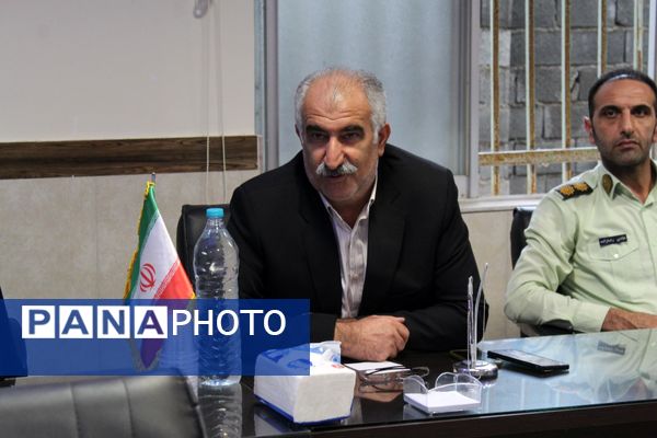 جلسه شورای اداری بخشداری بندپی شرقی 