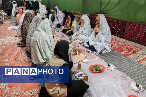 گذری بر اولین روز اعتکاف دانش آموزی سه روز در بهشت، شهر بار نیشابور